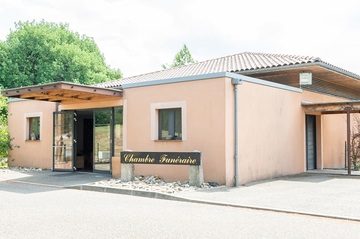 Chambre funéraire à Tonneins